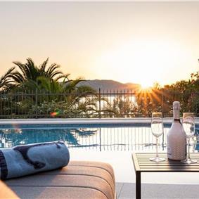 5 bedroom beachfront villa with pool on Ciova Island, Trogir, sleeps 12
